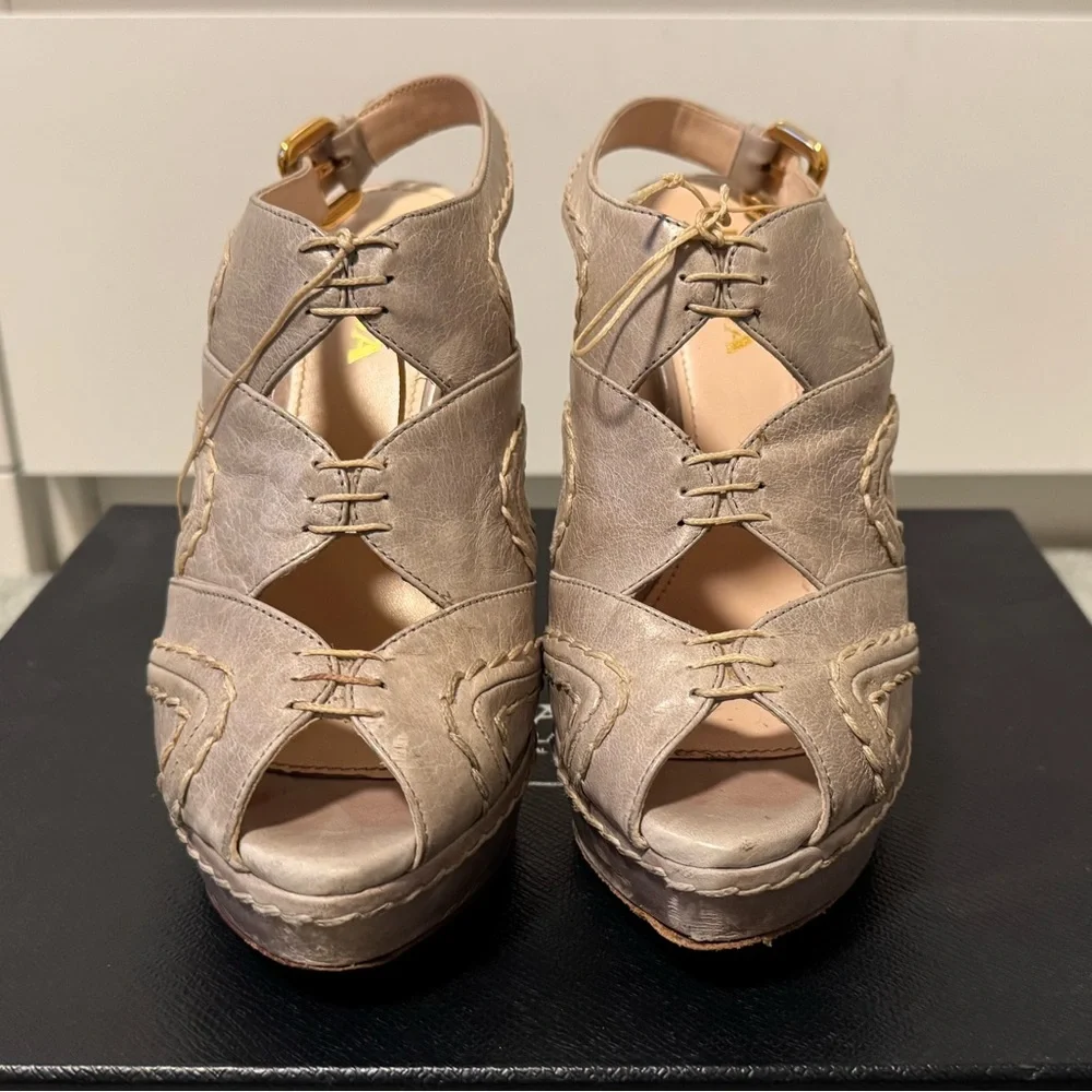 Prada Women's Cream Leather Platform Heels - Picture 3 of 4